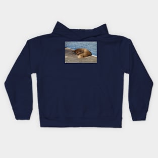 Knapping on the Dock of The Bay Kids Hoodie